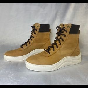 Timberland Hightop Sneakers